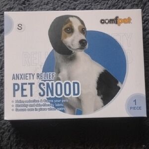 Comfpet Pet Snood in Black and White